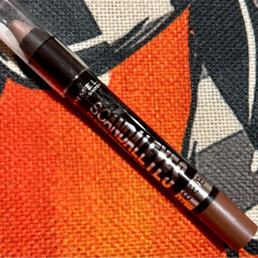 Rimmel 011 Bluffing Scandaleyes Brown Eyeliner